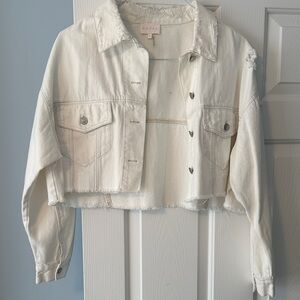 Entro Off-White Cropped Denim Jacket